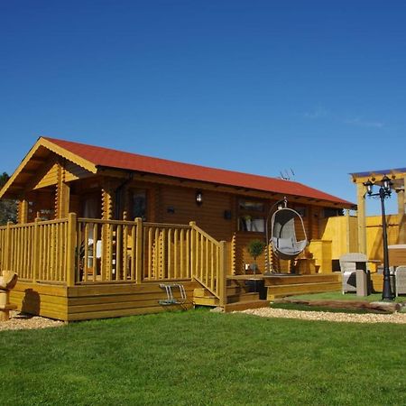 Balmoral Studio Lodge Элсмир Экстерьер фото