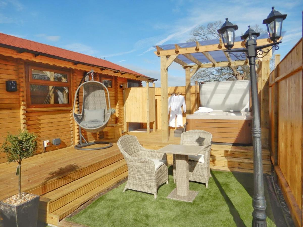Balmoral Studio Lodge Элсмир Экстерьер фото